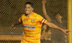 Sixto Fotografías. Deportes. B Nacional - Postales de la goleada de Crucero ante Estudiantes