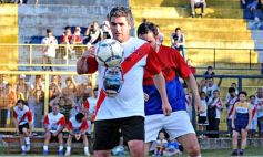 Sixto Fotografías. Deportes. Fútbol Solidario  - Las glorias de River trajeron su magia a Posadas