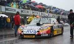 Sixto Fotografías. Deportes. Autódromo de Posadas - Final del TC bajo agua en Posadas