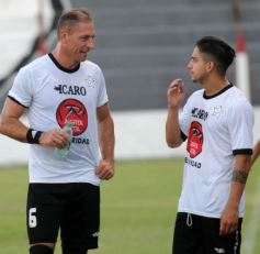 Foto de la galería: Partido solidario en Guaraní: las estrellas brillaron más que nunca