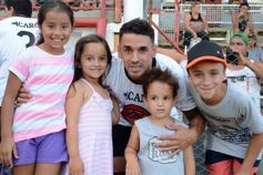 Foto de la galería: Partido solidario en Guaraní: las estrellas brillaron más que nunca