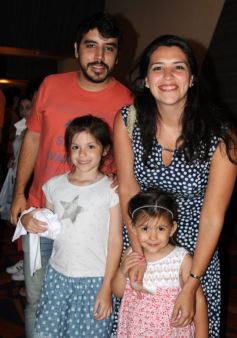 Foto de la galería: Masiva presencia de chicos en el estreno de "Coco" en el Imax