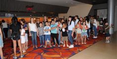 Foto de la galería: Masiva presencia de chicos en el estreno de "Coco" en el Imax