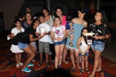 Foto de la galería: Masiva presencia de chicos en el estreno de "Coco" en el Imax