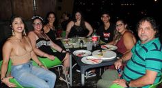 Foto de la galería: Sr. Bandeja: buena atención y excelente show de música brasileña