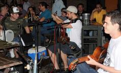 Foto de la galería: Sr. Bandeja: buena atención y excelente show de música brasileña