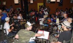 Foto de la galería: Sr. Bandeja: buena atención y excelente show de música brasileña