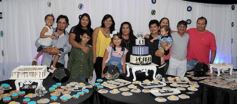 Foto de la galería: Los mellizos Villalba celebraron los 60 años con música, canto y baile hasta el amanecer