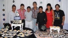 Foto de la galería: Los mellizos Villalba celebraron los 60 años con música, canto y baile hasta el amanecer