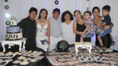 Foto de la galería: Los mellizos Villalba celebraron los 60 años con música, canto y baile hasta el amanecer