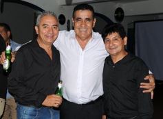 Foto de la galería: Los mellizos Villalba celebraron los 60 años con música, canto y baile hasta el amanecer