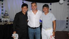 Foto de la galería: Los mellizos Villalba celebraron los 60 años con música, canto y baile hasta el amanecer