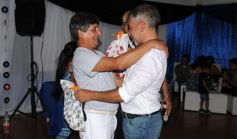 Foto de la galería: Los mellizos Villalba celebraron los 60 años con música, canto y baile hasta el amanecer