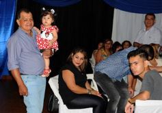 Foto de la galería: Los mellizos Villalba celebraron los 60 años con música, canto y baile hasta el amanecer