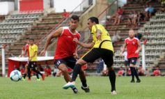 Foto de la galería: Guaraní de pretemporada: recibió a su homónimo del Alto Paraná paraguayo