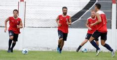 Foto de la galería: Guaraní de pretemporada: recibió a su homónimo del Alto Paraná paraguayo