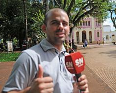 Foto de la galería: Brillo, alegría y ritmo: lanzaron los carnavales misioneros