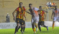 Foto de la galería: Copa Argentina: Crucero empató con Sarmiento y define en Chaco