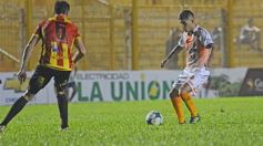 Foto de la galería: Copa Argentina: Crucero empató con Sarmiento y define en Chaco