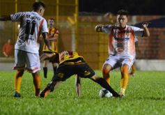 Foto de la galería: Copa Argentina: Crucero empató con Sarmiento y define en Chaco