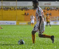 Foto de la galería: Copa Argentina: Crucero empató con Sarmiento y define en Chaco