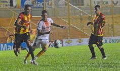 Foto de la galería: Copa Argentina: Crucero empató con Sarmiento y define en Chaco