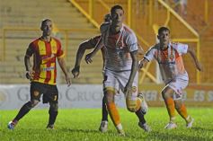 Foto de la galería: Copa Argentina: Crucero empató con Sarmiento y define en Chaco