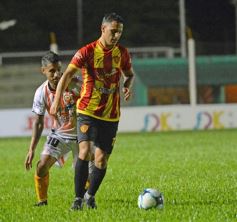 Foto de la galería: Copa Argentina: Crucero empató con Sarmiento y define en Chaco