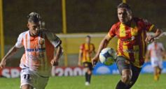 Foto de la galería: Copa Argentina: Crucero empató con Sarmiento y define en Chaco