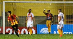 Foto de la galería: Copa Argentina: Crucero empató con Sarmiento y define en Chaco