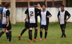 Foto de la galería: El Decano debutó con un triunfo sobre Mitre en el Federal C