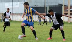 Foto de la galería: El Decano debutó con un triunfo sobre Mitre en el Federal C