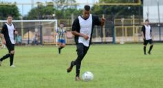 Foto de la galería: El Decano debutó con un triunfo sobre Mitre en el Federal C