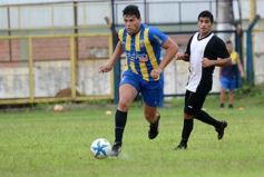 Foto de la galería: El Decano debutó con un triunfo sobre Mitre en el Federal C