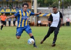 Foto de la galería: El Decano debutó con un triunfo sobre Mitre en el Federal C