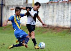 Foto de la galería: El Decano debutó con un triunfo sobre Mitre en el Federal C