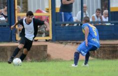 Foto de la galería: El Decano debutó con un triunfo sobre Mitre en el Federal C