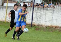 Foto de la galería: El Decano debutó con un triunfo sobre Mitre en el Federal C
