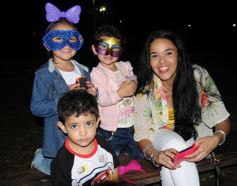 Foto de la galería: Sábado en el club Capri: Carina Rojas celebró su cumpleaños en familia y con amigos