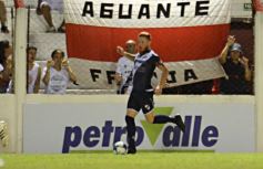 Foto de la galería: Guaraní y un empate con sabor a poco ante Altos Hornos