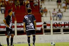 Foto de la galería: Guaraní y un empate con sabor a poco ante Altos Hornos