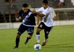 Foto de la galería: Guaraní y un empate con sabor a poco ante Altos Hornos