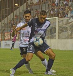 Foto de la galería: Guaraní y un empate con sabor a poco ante Altos Hornos