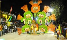 Foto de la galería: San Ignacio vivió la final del carnaval misionero: las mejores fotos