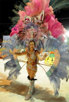 Foto de la galería: San Ignacio vivió la final del carnaval misionero: las mejores fotos