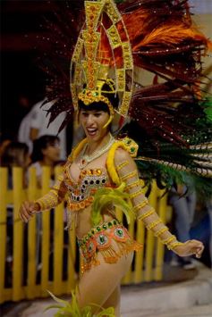 Foto de la galería: San Ignacio vivió la final del carnaval misionero: las mejores fotos