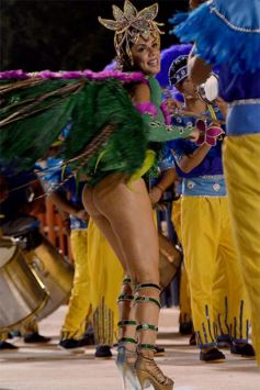 Foto de la galería: San Ignacio vivió la final del carnaval misionero: las mejores fotos