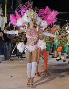 Foto de la galería: San Ignacio vivió la final del carnaval misionero: las mejores fotos
