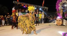 Foto de la galería: San Ignacio vivió la final del carnaval misionero: las mejores fotos