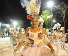Foto de la galería: San Ignacio vivió la final del carnaval misionero: las mejores fotos